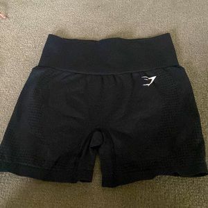 Black gym shark shorts